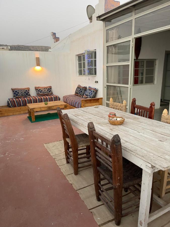 Anir Of Sea Tamraght Hostel Ngoại thất bức ảnh