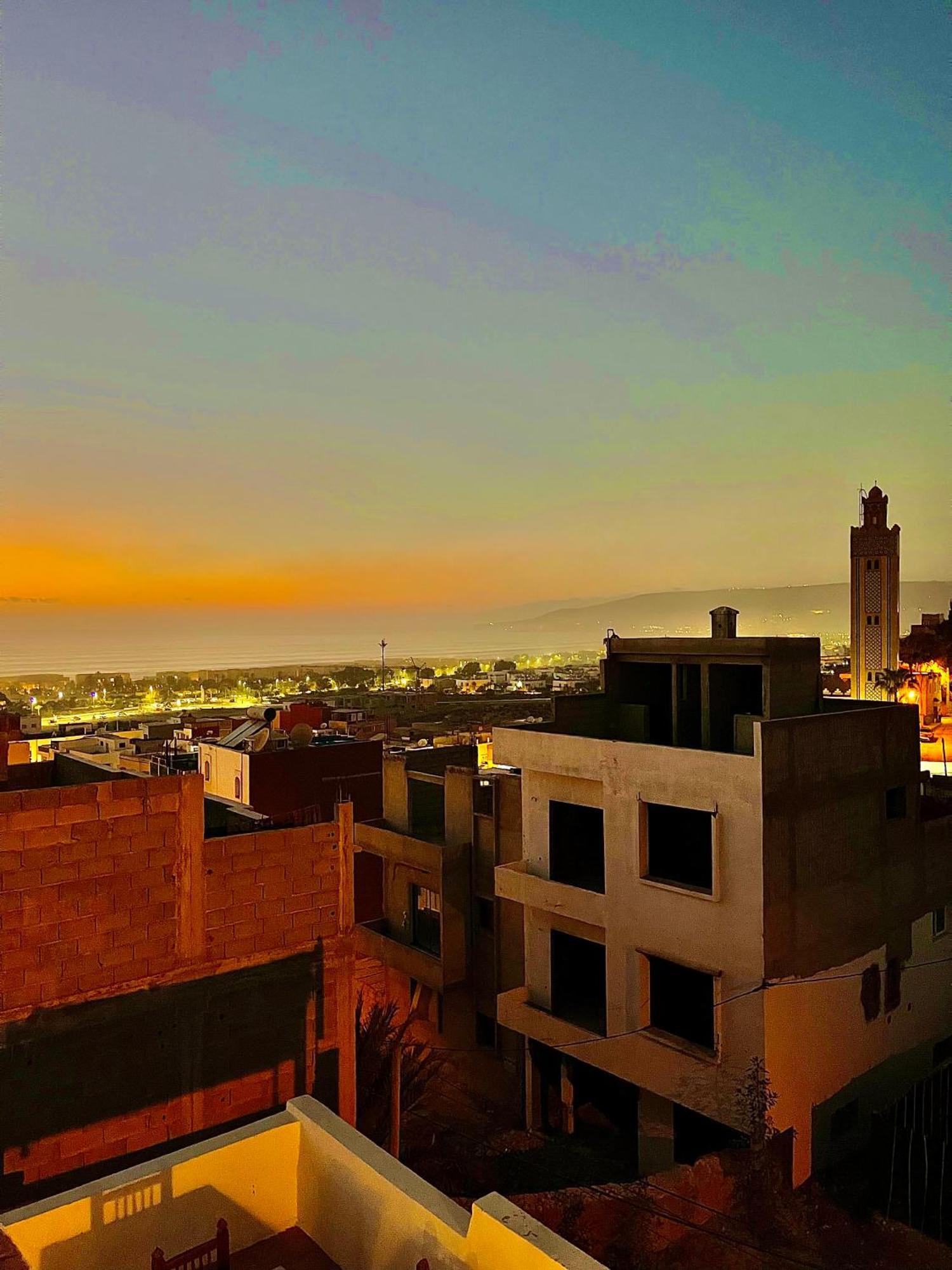 Anir Of Sea Tamraght Hostel Ngoại thất bức ảnh