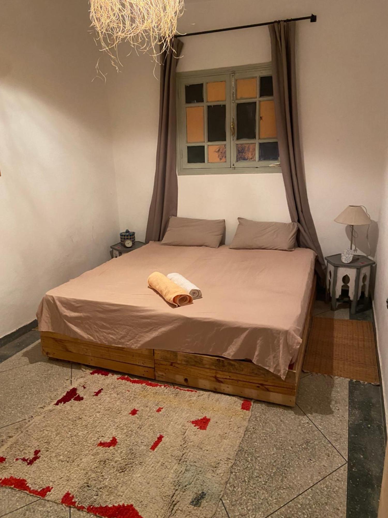 Anir Of Sea Tamraght Hostel Ngoại thất bức ảnh